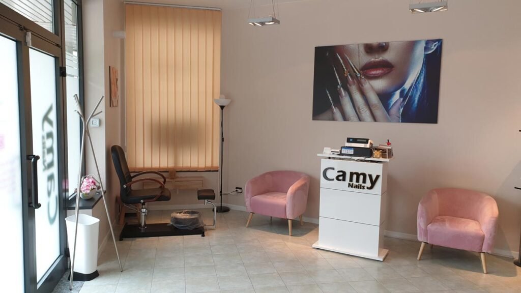 Camy Nails di Carmen Craciun