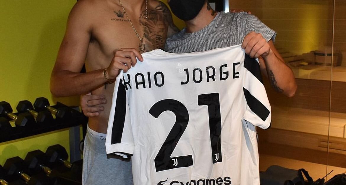 Wendi Grandinetti e Kaio Jorge