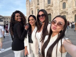 Benvenute a bordo L'Italia raccontata in van